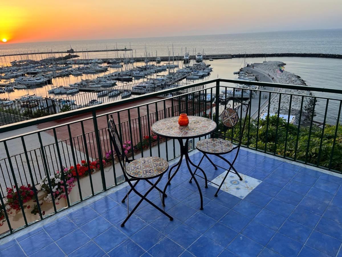 Punta Lingua Relais - Room 2 Sunset Terrace Procida Extérieur photo