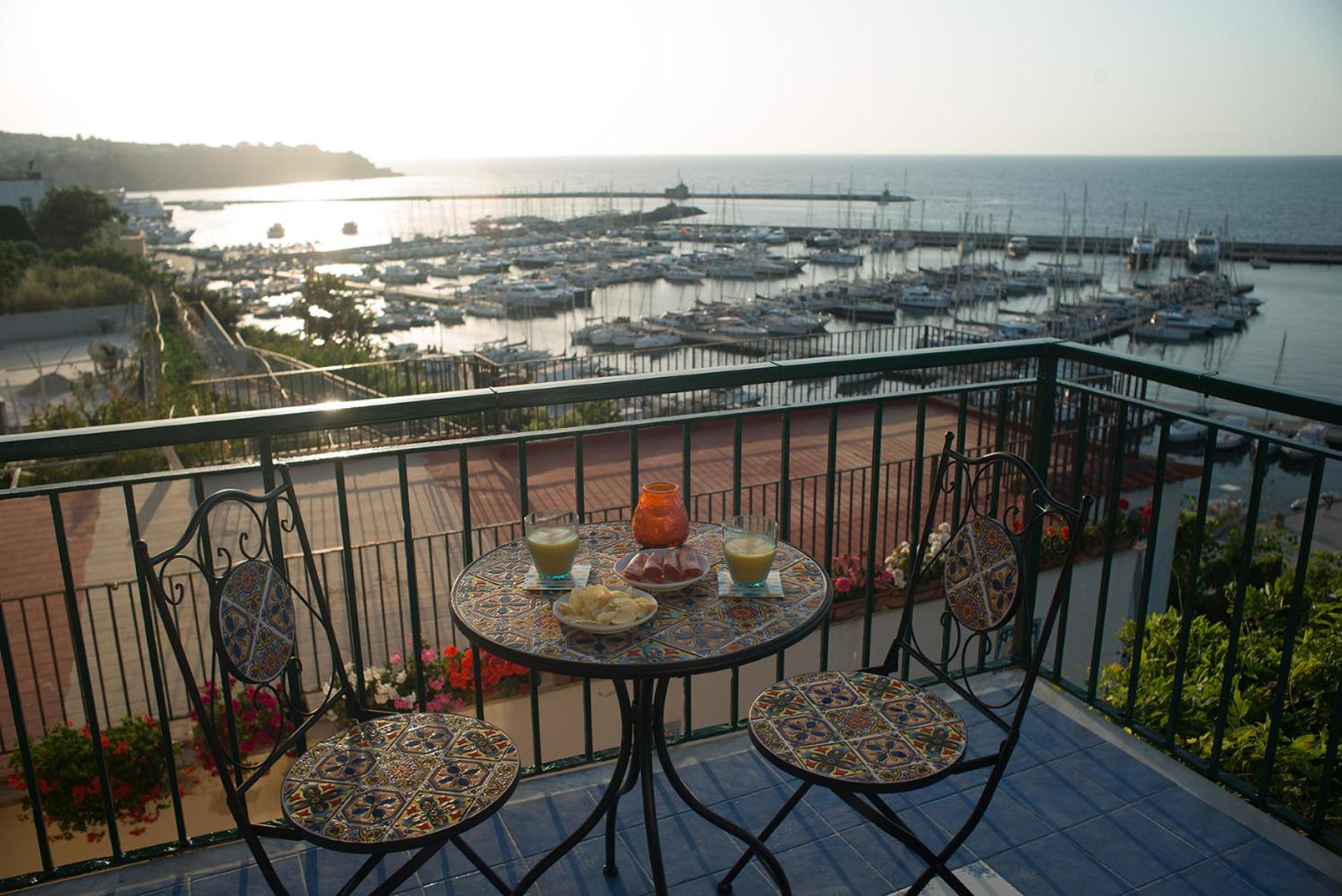 Punta Lingua Relais - Room 2 Sunset Terrace Procida Extérieur photo