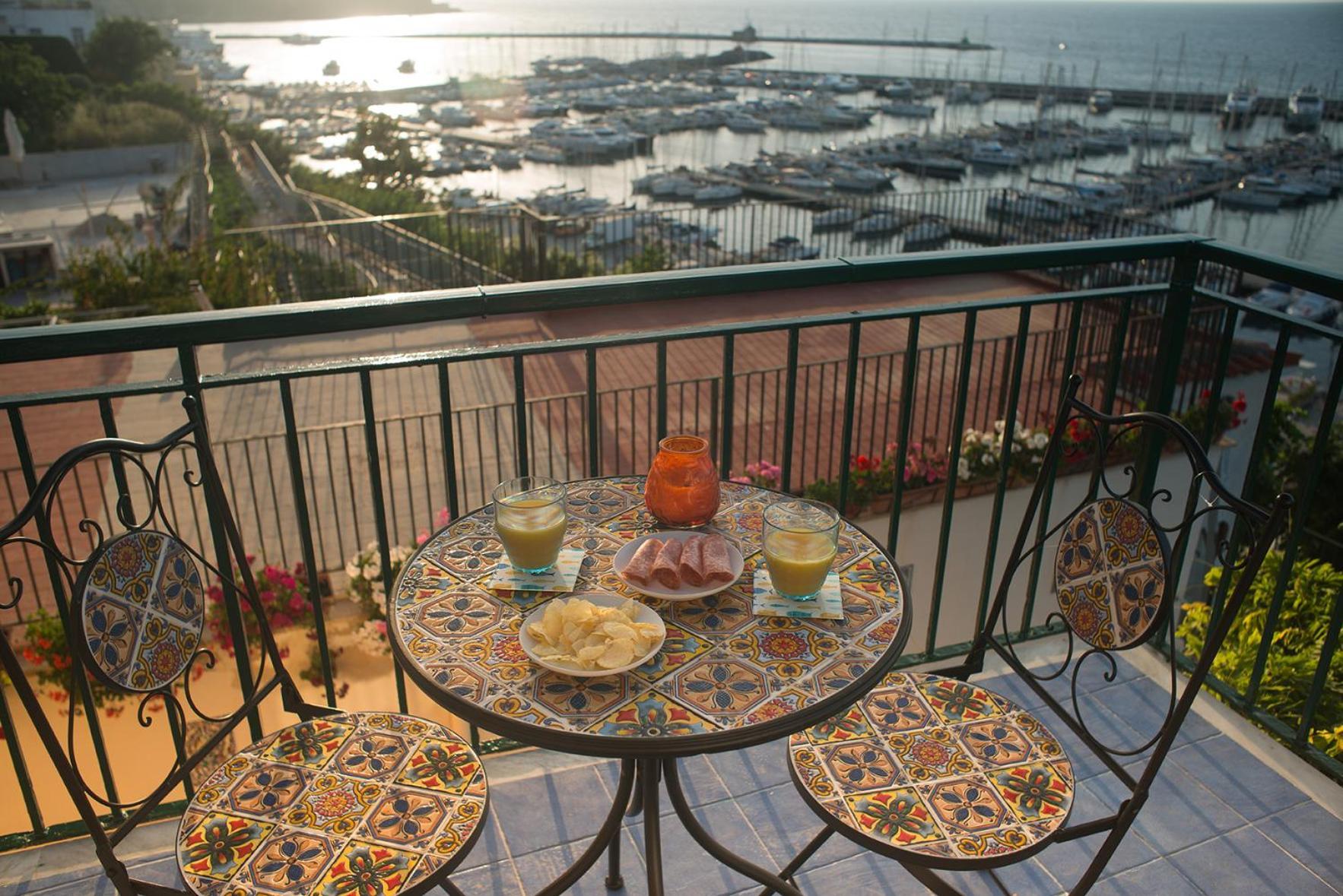 Punta Lingua Relais - Room 2 Sunset Terrace Procida Extérieur photo